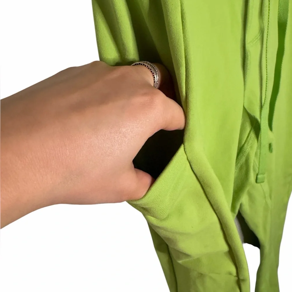 ALO Yoga 7/8 High-Waist‎ Checkpoint Leggings in Green Apple